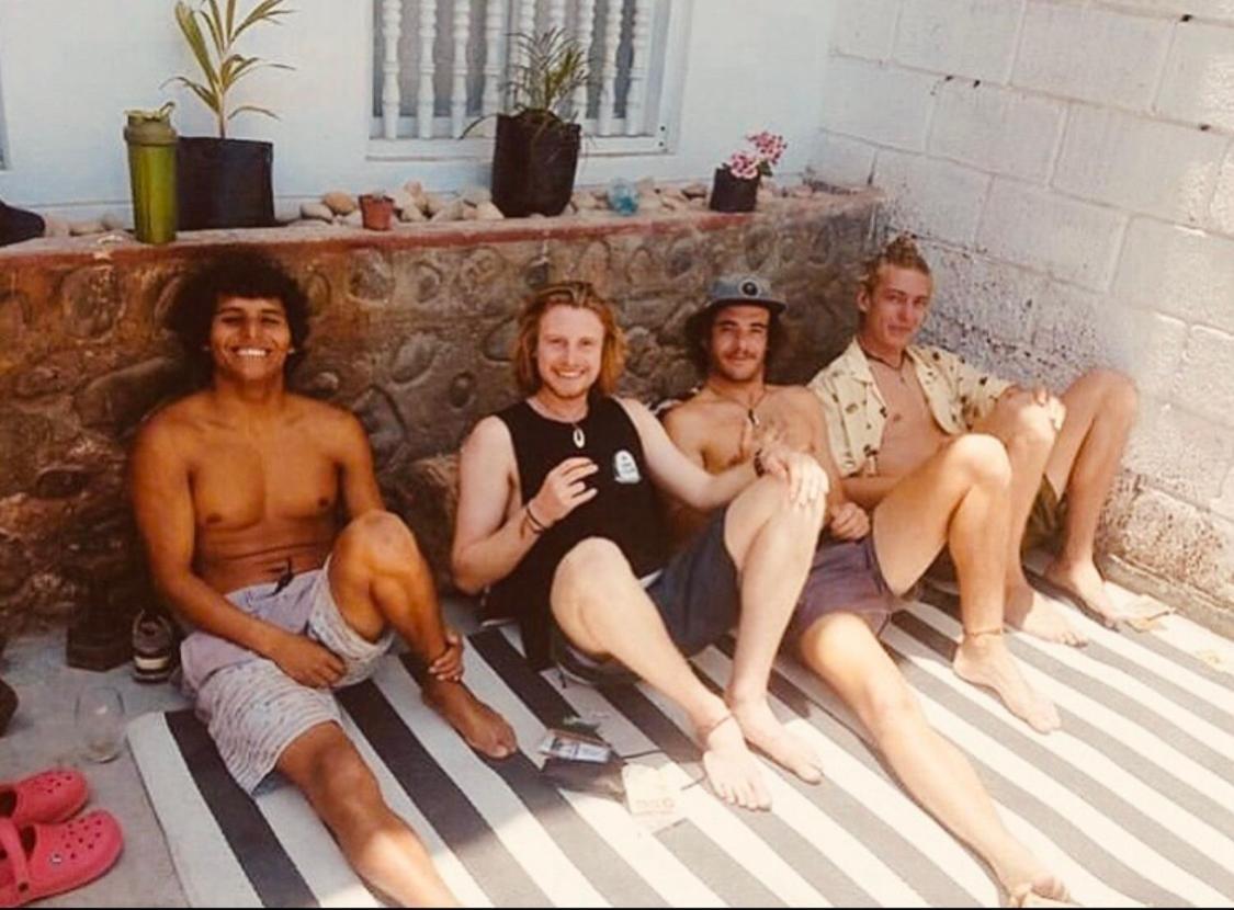 ワンチャコ Pointbreak Surf Campホステル エクステリア 写真