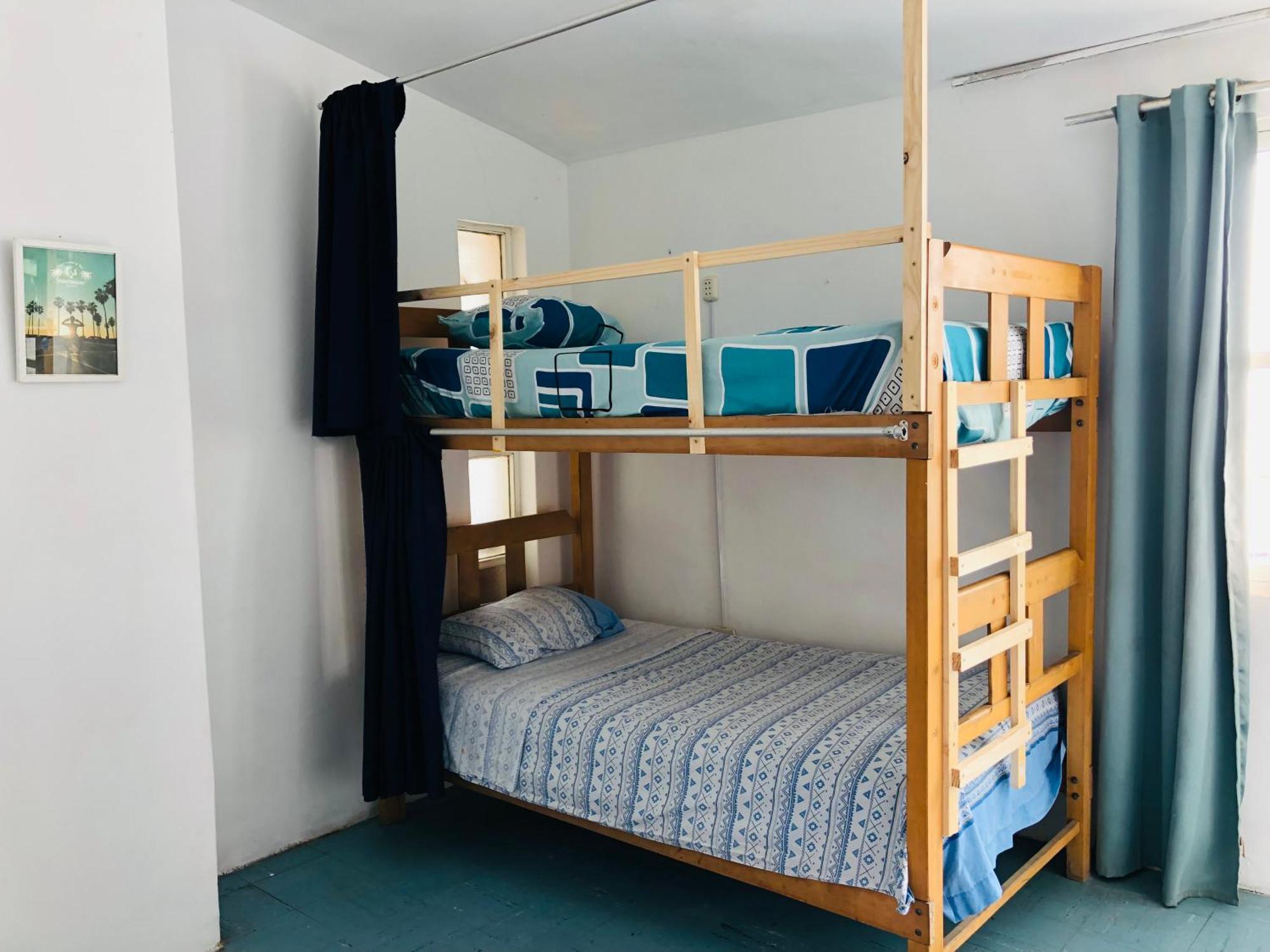 ワンチャコ Pointbreak Surf Campホステル 部屋 写真