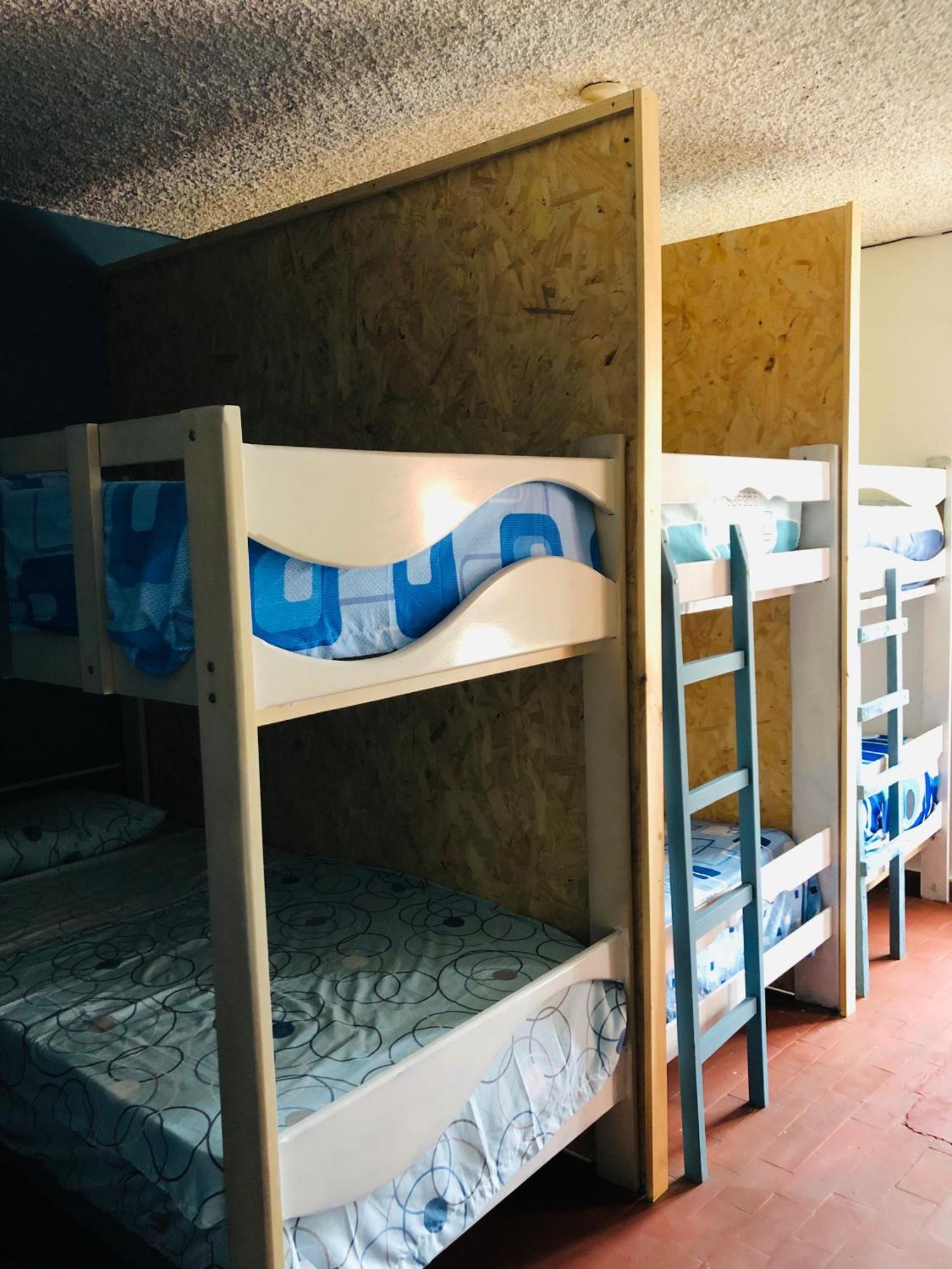 ワンチャコ Pointbreak Surf Campホステル 部屋 写真