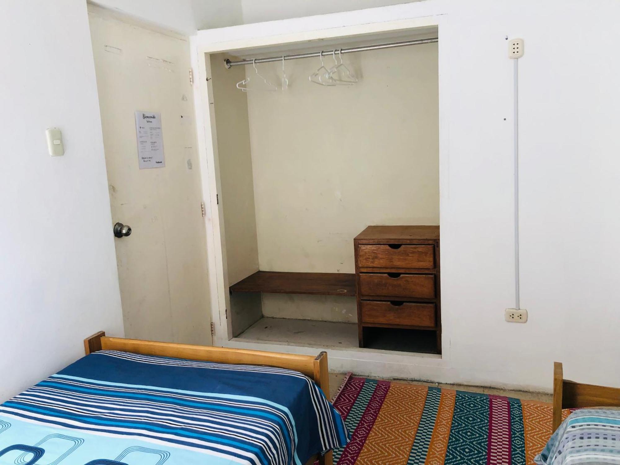 ワンチャコ Pointbreak Surf Campホステル 部屋 写真